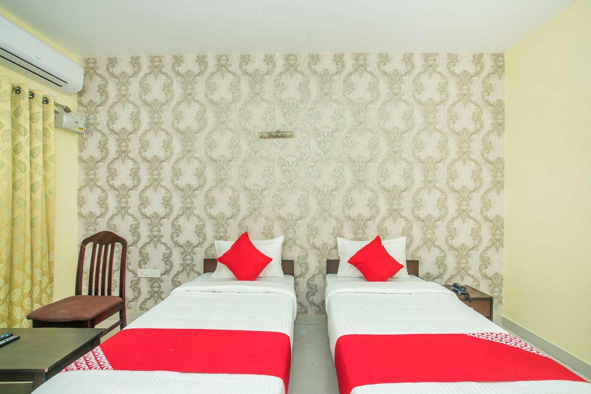 Hotel O Gymkhana Comforts Jālahalli Kültér fotó