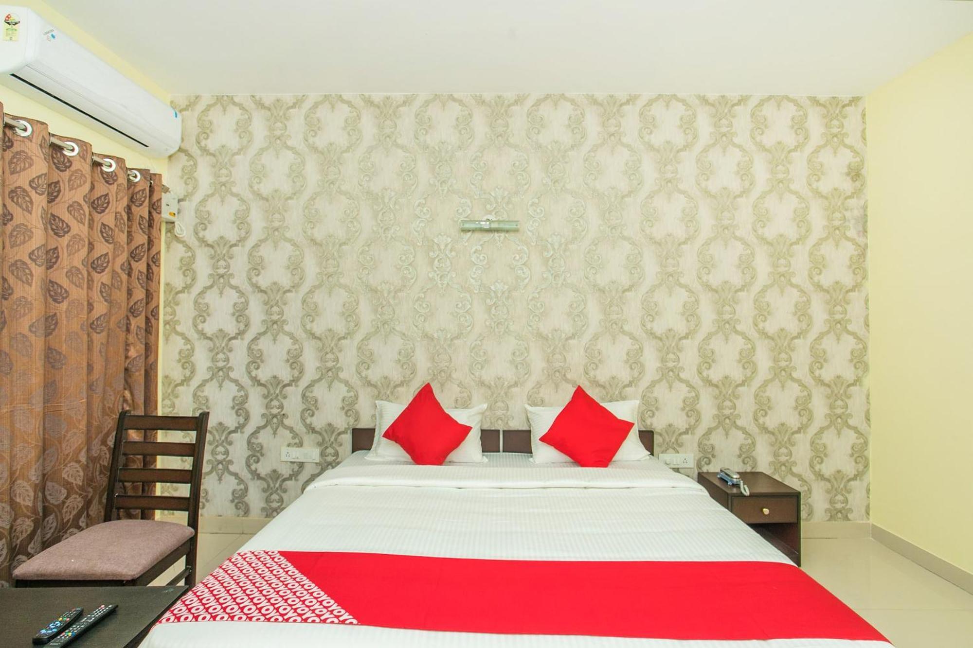 Hotel O Gymkhana Comforts Jālahalli Kültér fotó